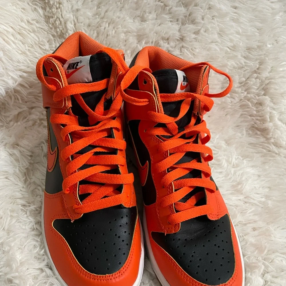 Nike Dunk High